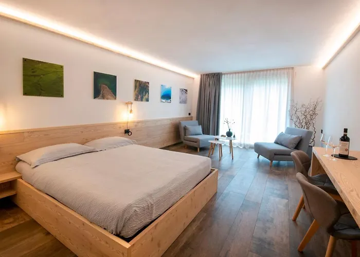 N'joy Hotell